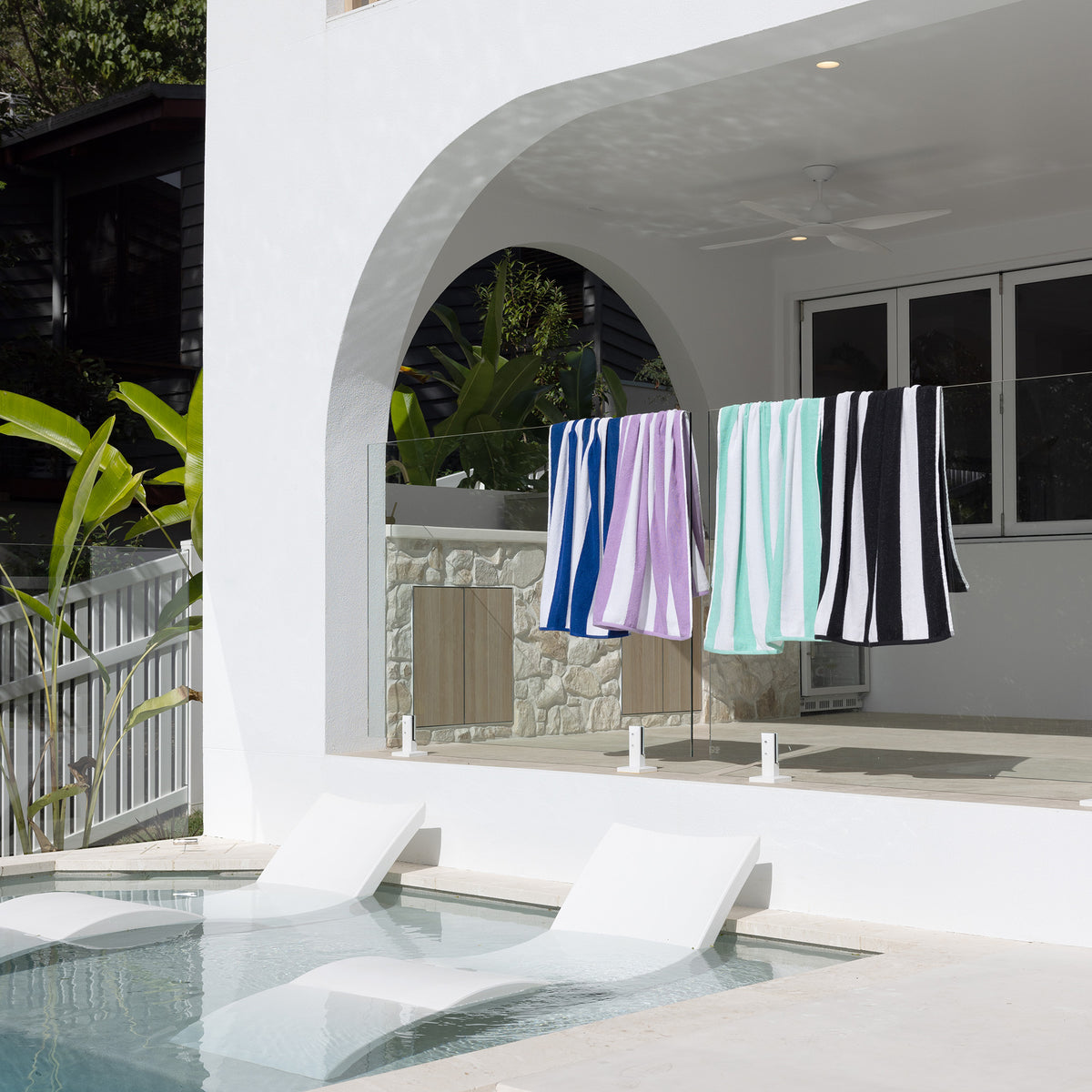 Outdoor Living & Beach