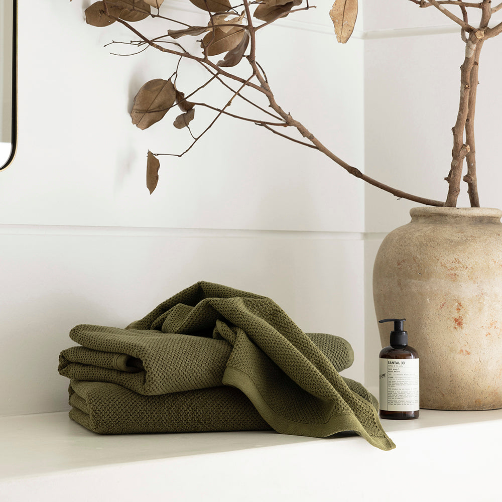 Bambury's Angove Bath Sheet 80x160cm Olive