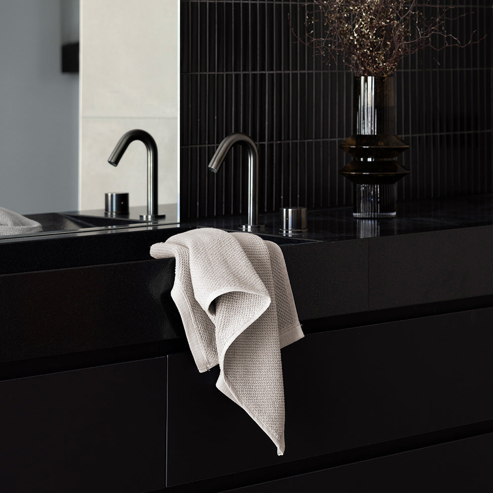 Bambury's Angove Hand Towel 40x70cm Pebble