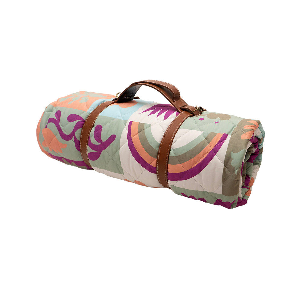 Bambury's Zippora Picnic Rug