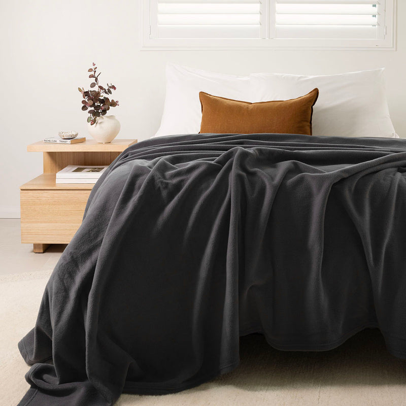 Villa Polar Fleece Blanket