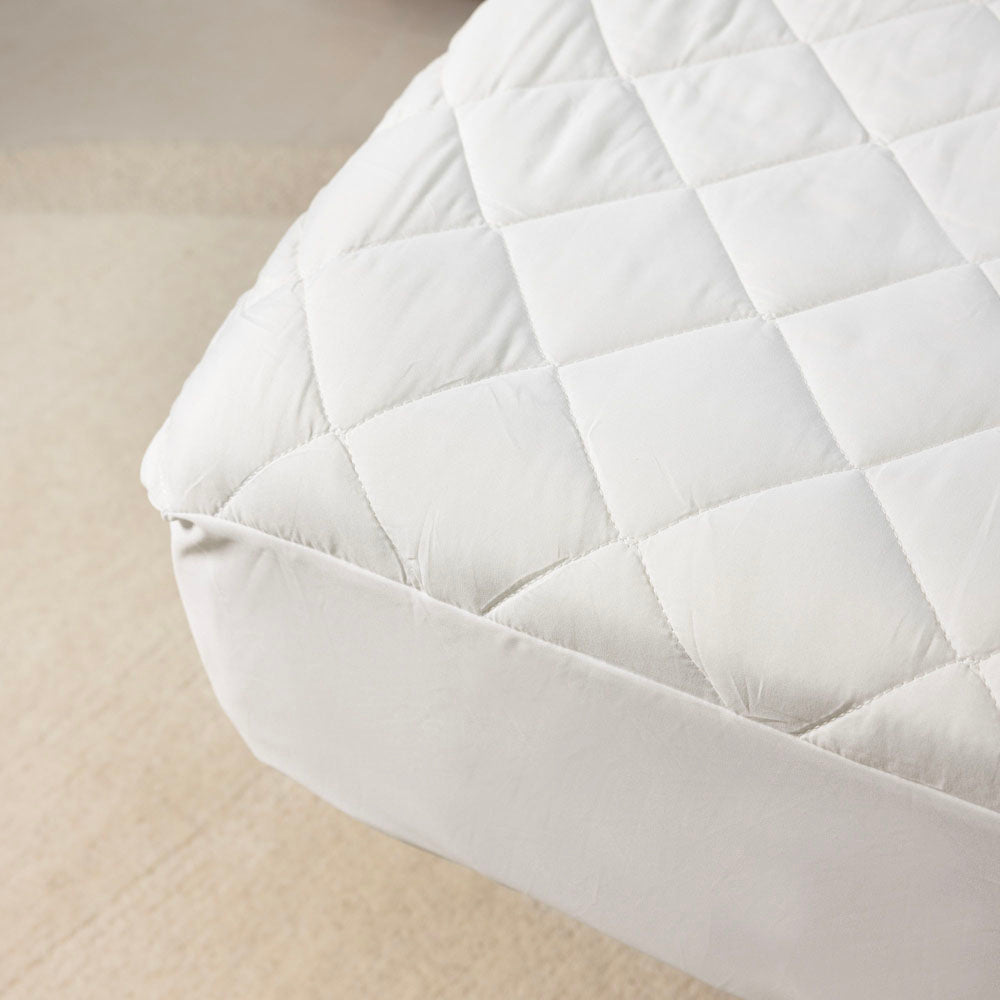 Villa Basic Fully Fitted Mattress Protector Bambury